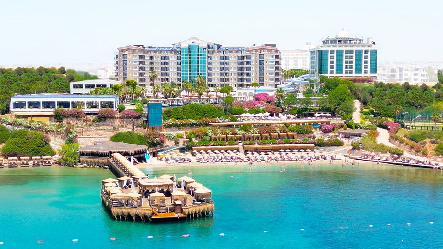 Dalaman Havalimanı’ndan Laur Otel – Didim’e Shuttle ve Özel Transfer Hizmeti | CTS Tur ile Konforlu Ulaşım