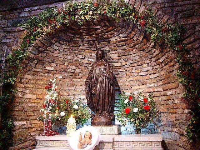 Meryem Ana Evi: İnanç ve Huzurun Buluştuğu Kutsal Mekân & CTS Tur ile Ulaşım Rehberi