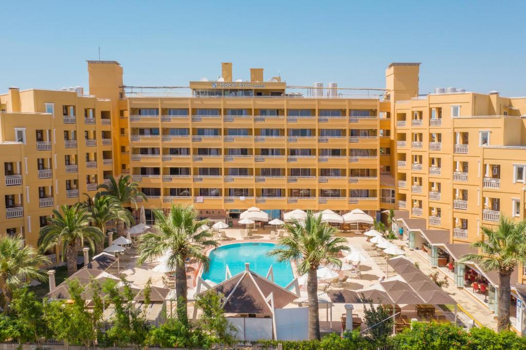 Esra Family Suite Hotel – Didim Otel Rehberi